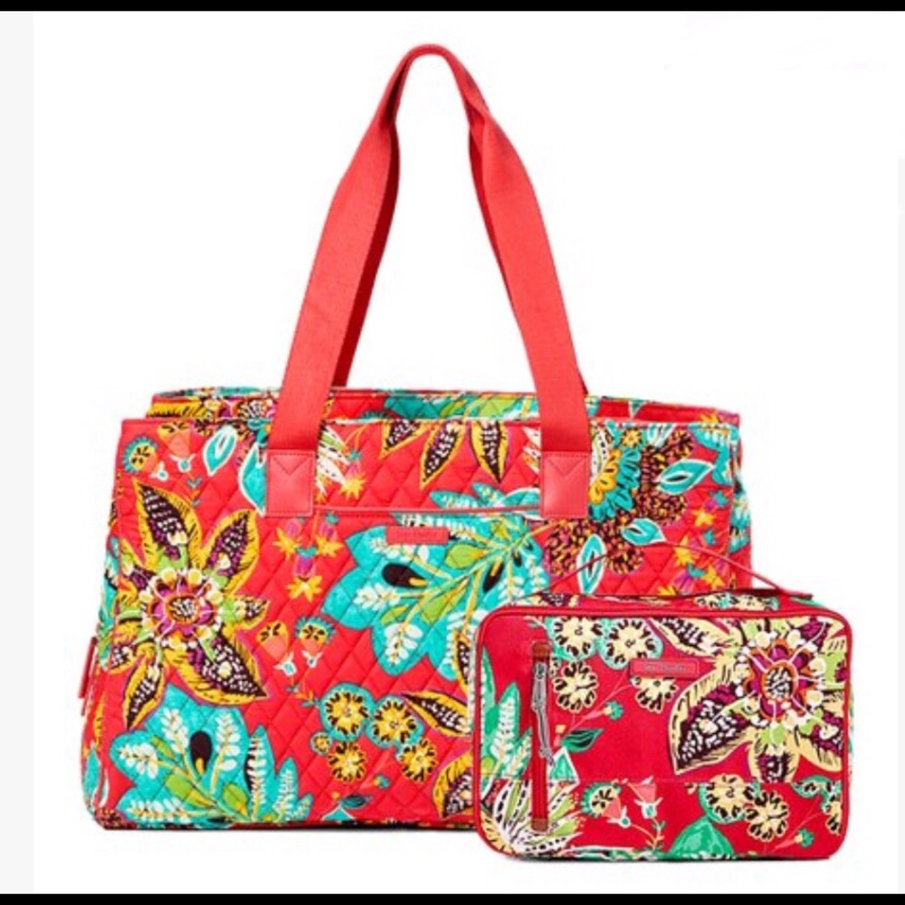 VERA BRADLEY XL WEEKENDER & ACCESSORY BAG